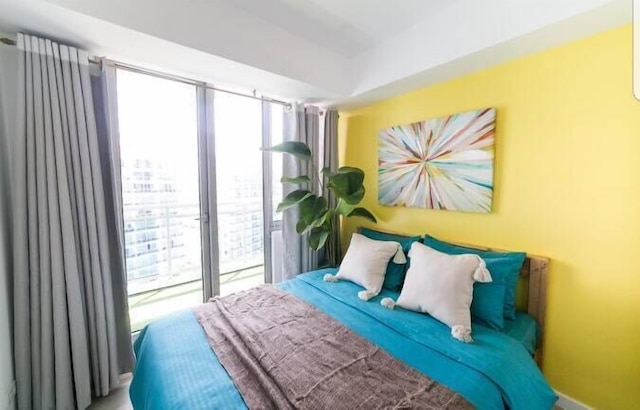 サブリナズ クリブ バイ アズール 2 ベッドルーム ニア エアポート