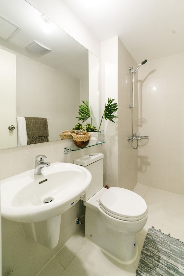 サブリナズ クリブ バイ アズール 2 ベッドルーム ニア エアポート