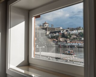 ゲスト ハウス ドーロ