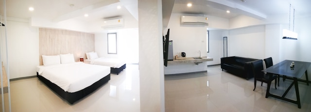 ロイ ホテル - ホステル