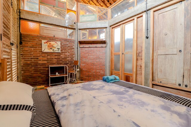 ロロン ホームステイ