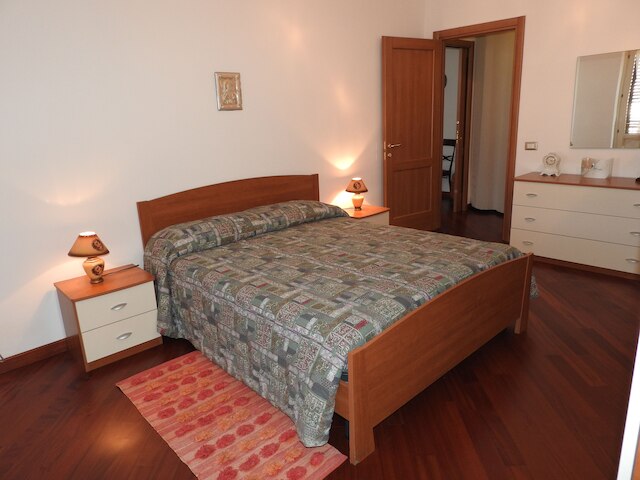 エレガンテ アプト イン セントロ