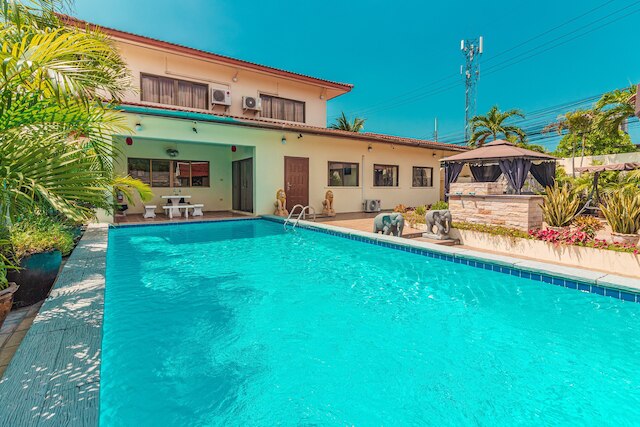 ビューボー ヴィラ - パタヤ ホリデイ ハウス ウォーキング ストリート