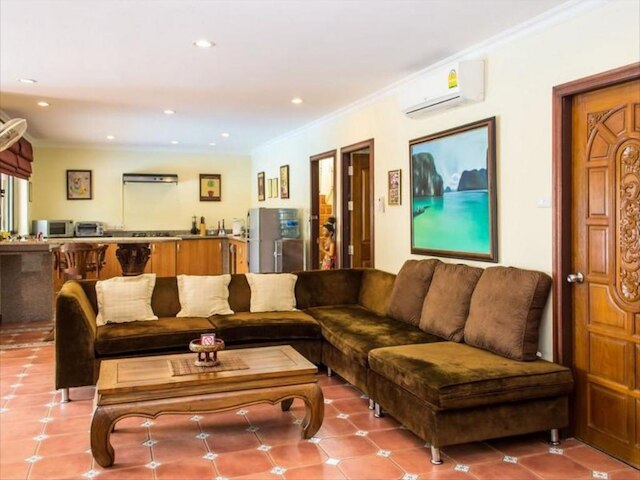 ビューボー ヴィラ - パタヤ ホリデイ ハウス ウォーキング ストリート