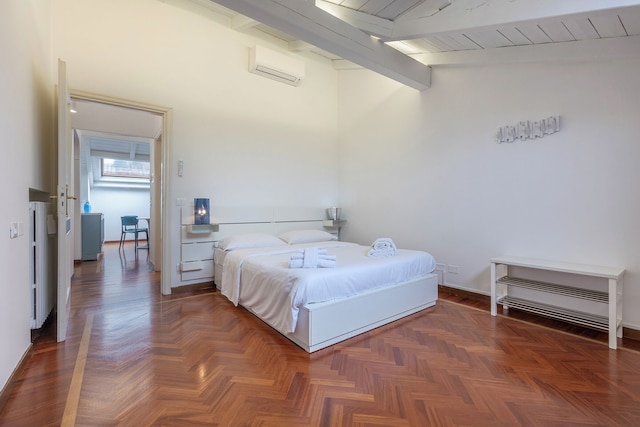 プラテッロ エレガンテ エ ラフィナータ マンサルダ