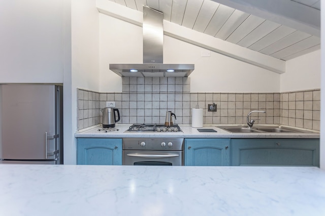 プラテッロ エレガンテ エ ラフィナータ マンサルダ