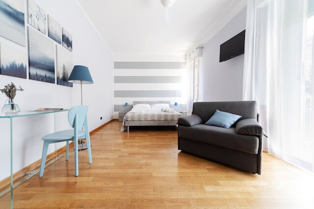 サン オルソラ カラフル ヒュージ アパートメント