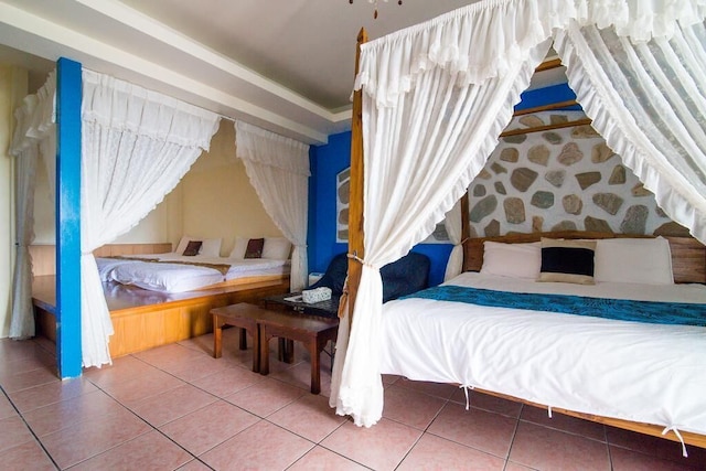 シェントゥオリーニー B&B (聖托里尼民宿)