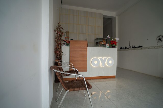 OYO Life 1299 バルコニーオレンジホームステイ