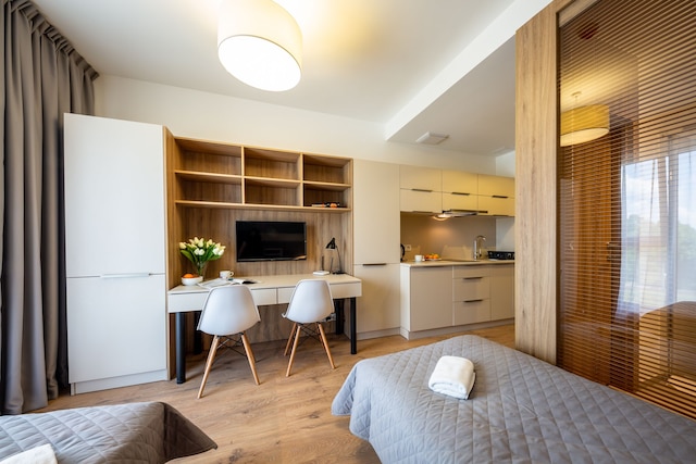 ミクロ アパートメンツ カズー レジデンス