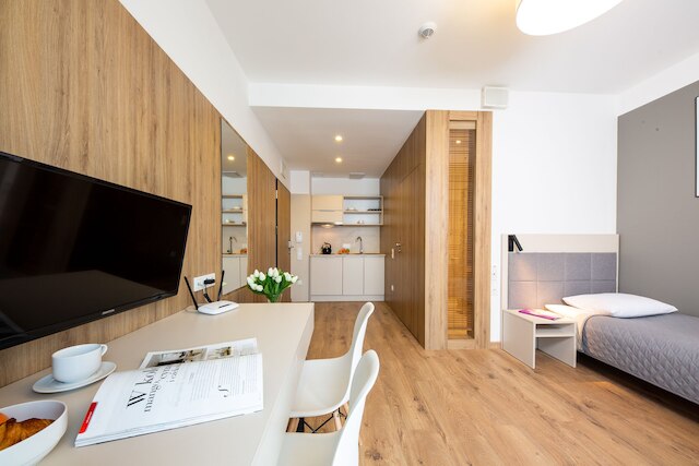 ミクロ アパートメンツ カズー レジデンス