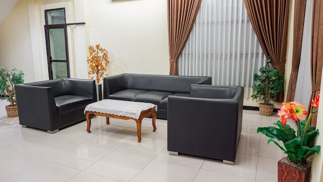 OYO 1740 テクミラ レジデンス スプラトマン シャリア