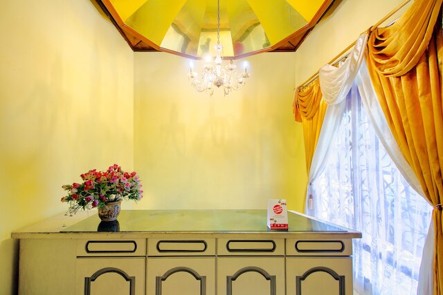 OYO 1770 ホテル マワル サロン 2