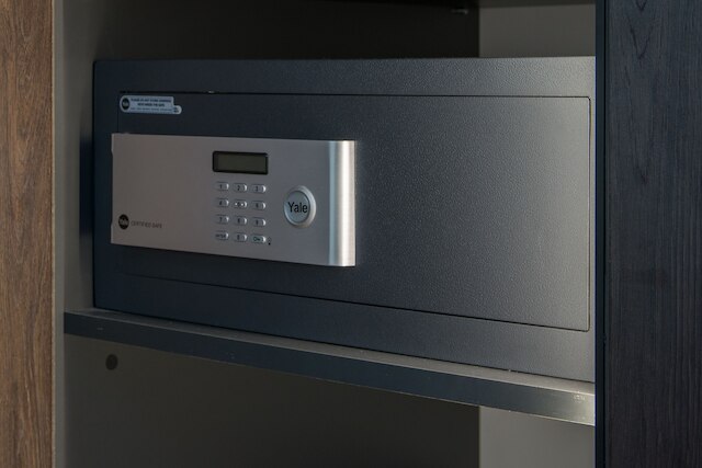 ヒドゥン ジェム、プラハ中心部