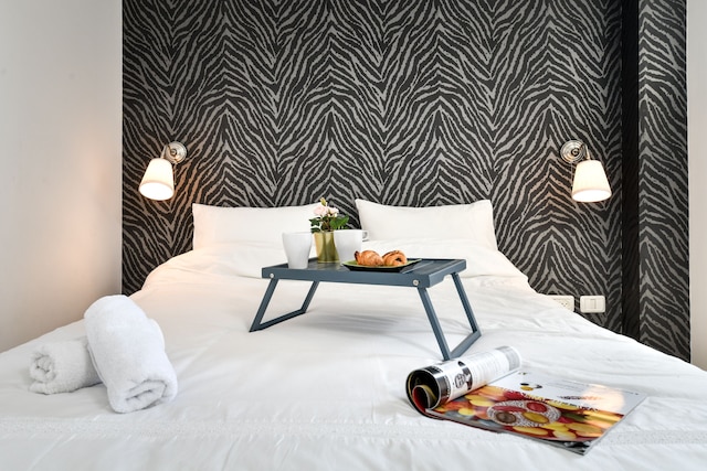 モダン ジェム ウィズ スタニング バルコニー バイ シー N レント