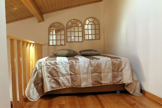 バイロ アルト / シアード ハウス バイ タイムクラー