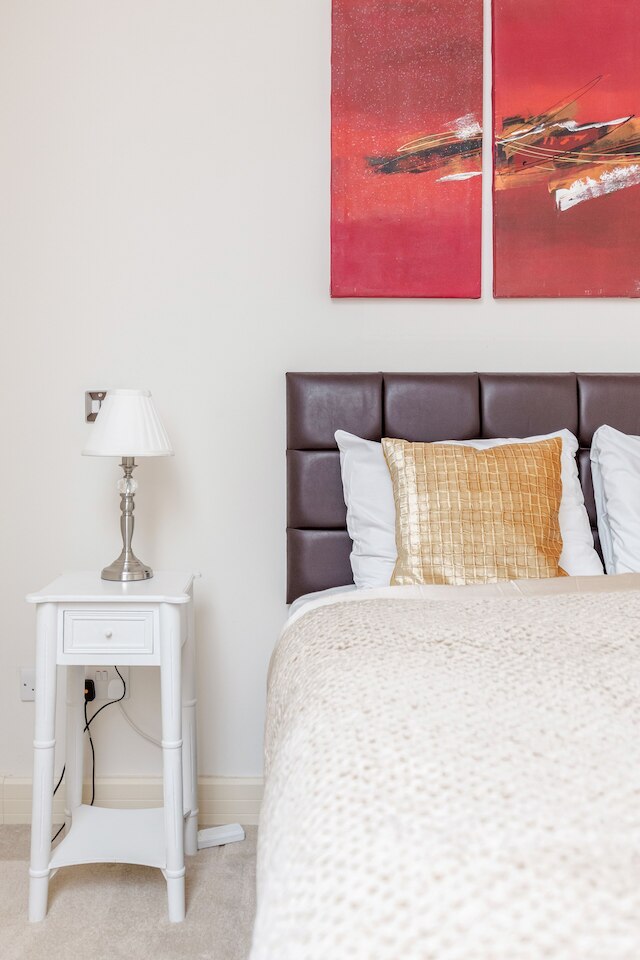 ポイント ウェスト アパートメンツ