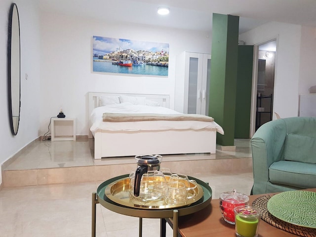 オールド ジャファにある広くてきれいなスタジオ