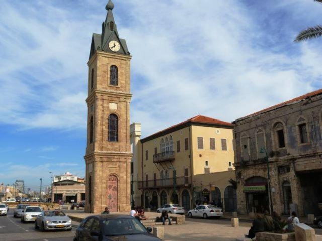 オールド ジャファにある広くてきれいなスタジオ