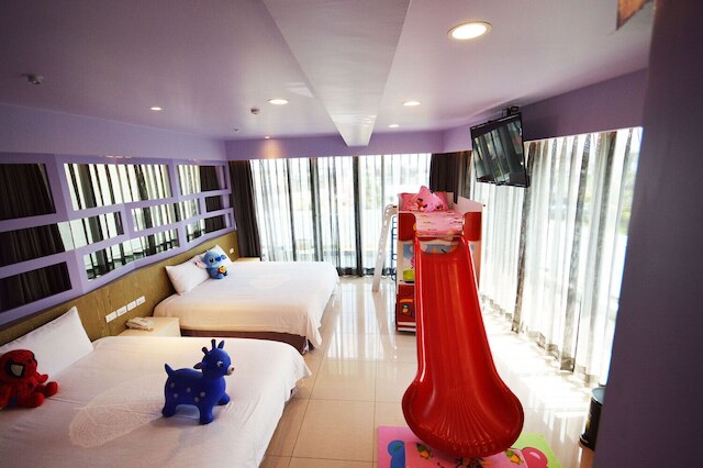 ディウ ディウ ダン ファミリー ホームステイ