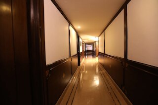 シュラヴァンティ サロヴァー ポルティコ バンガロール