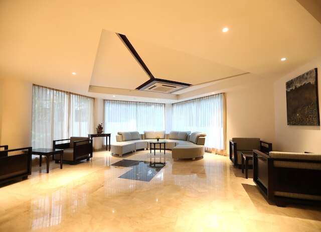 シュラヴァンティ サロヴァー ポルティコ バンガロール