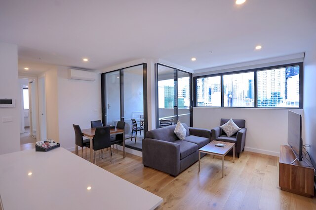 フラッグスタッフ グリーン アパートメンツ