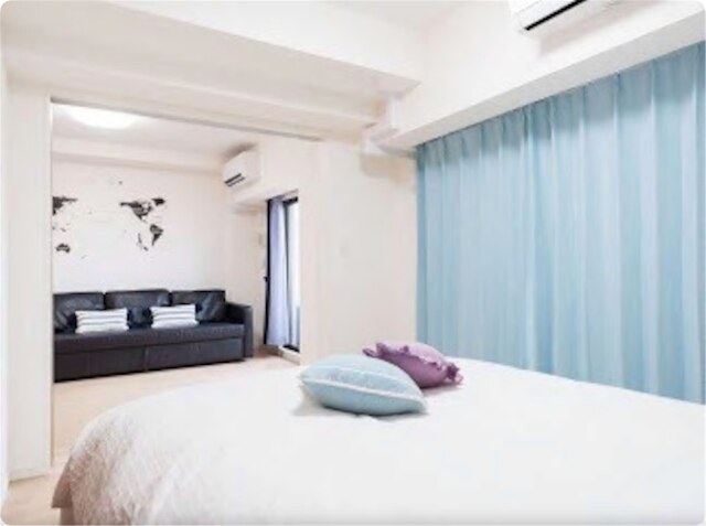 クリスタルエグゼ日本橋