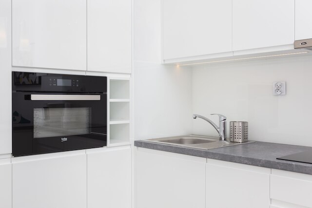 インポイント タウロン アリーナ アパートメント