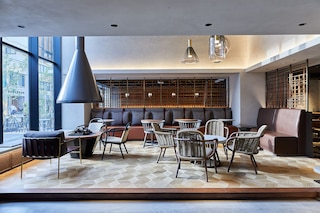 ザ・ツーリストホテル & カフェ秋葉原