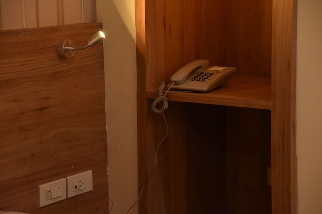 ローズ ナナ ホテル