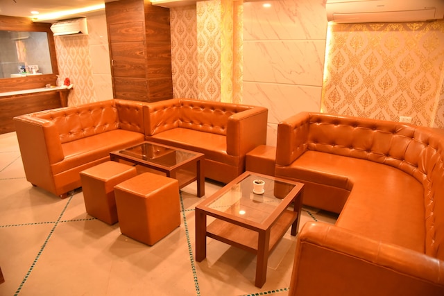 ローズ ナナ ホテル