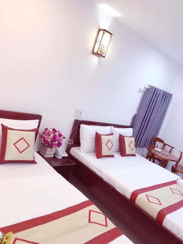 オーロラ ホテル