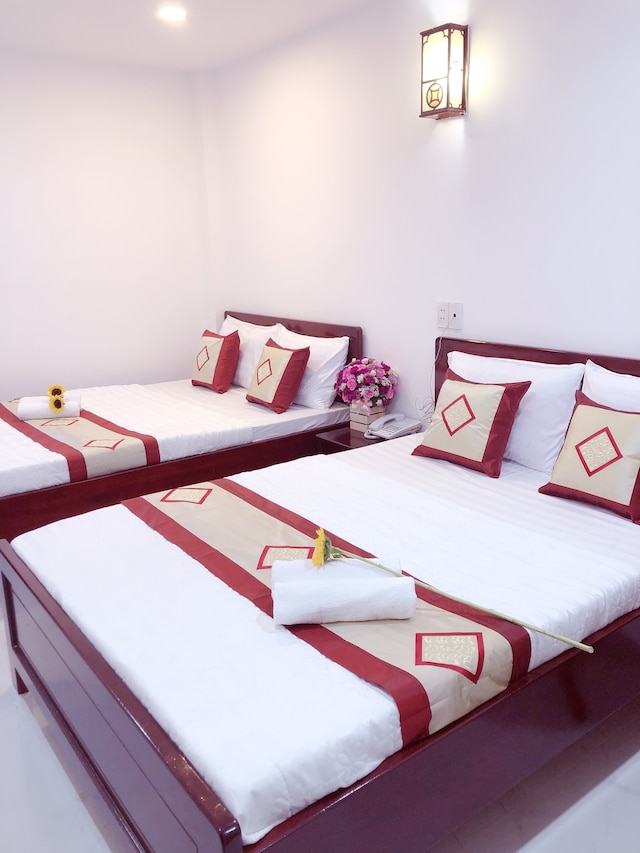 オーロラ ホテル