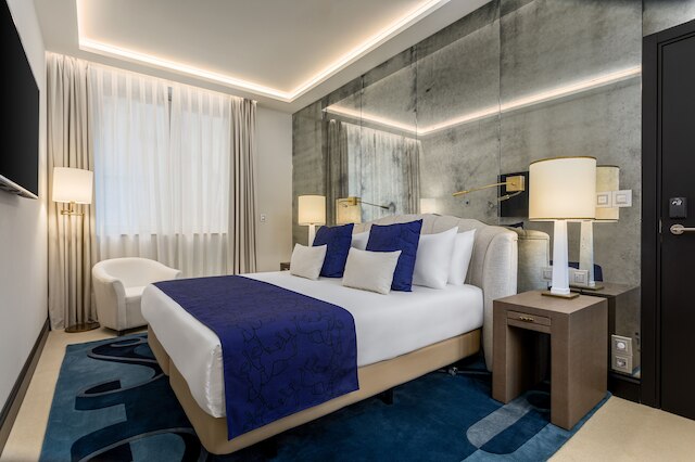 ルーム メイト コレクション フィリッポ、ローマ-フォンターナ ディ トレヴィ