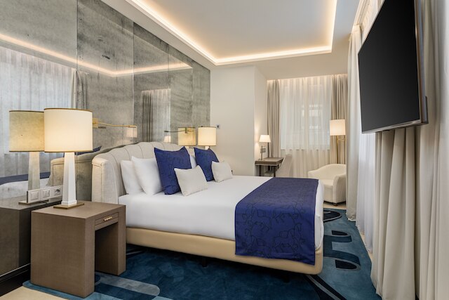 ルーム メイト コレクション フィリッポ、ローマ-フォンターナ ディ トレヴィ