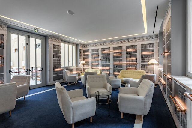 ルーム メイト コレクション フィリッポ、ローマ-フォンターナ ディ トレヴィ