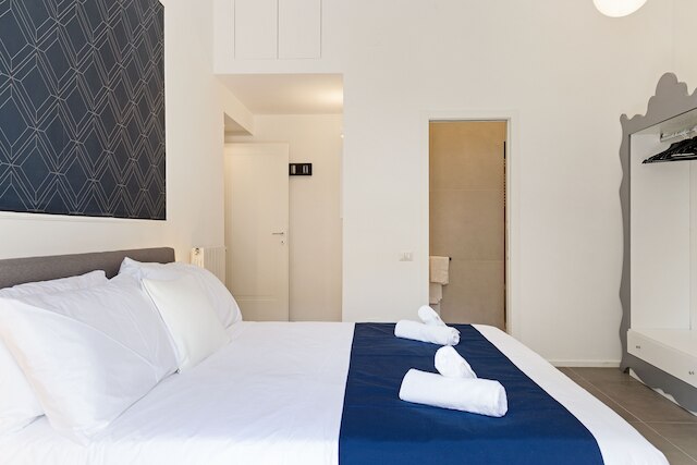 ナポリ スイート カラヴァッジオ アパートメント