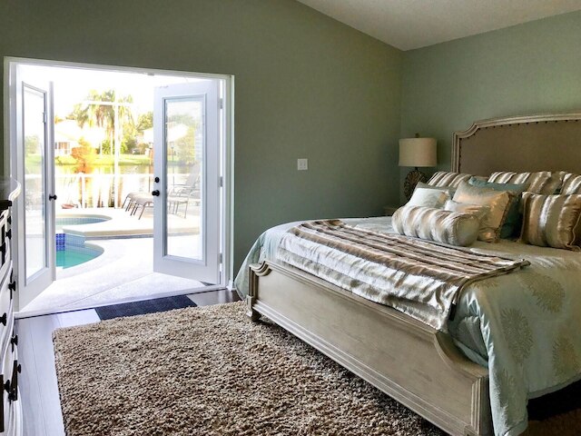 ベッド 3 台、2819