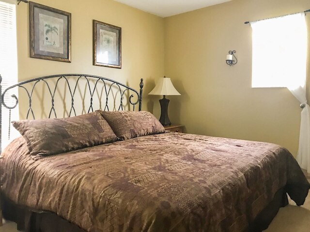 ベッドルーム 7 室付きの大きなプライベート バケーション ホーム、フロリダ ドリーム ホームズ