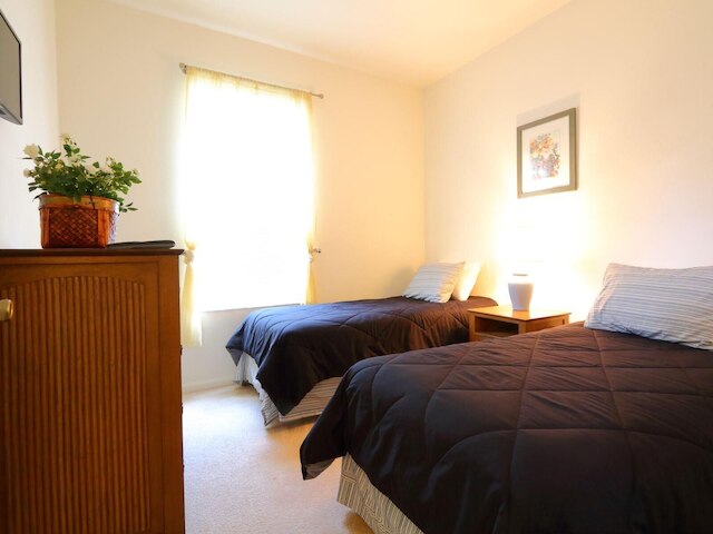 ベッド 4 台、2245