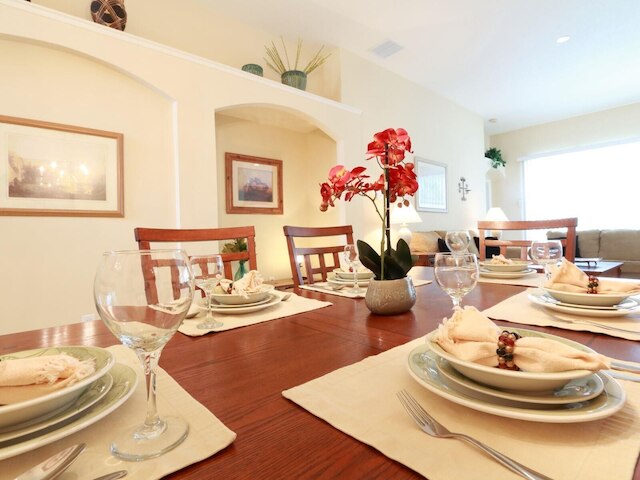 ベッド 4 台、2245