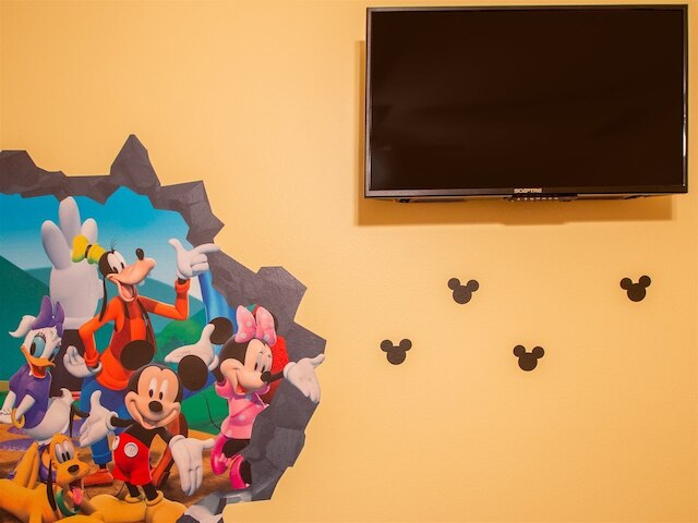 プライベート スクリーンド スプラッシュ プール オーバールッキング トランキル レイク ライト ビサイド ディズニー ワールド バイ フロリダ ドリーム ホームズ