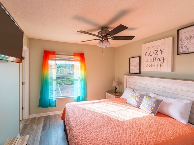 プライベート スクリーンド スプラッシュ プール オーバールッキング トランキル レイク ライト ビサイド ディズニー ワールド バイ フロリダ ドリーム ホームズ