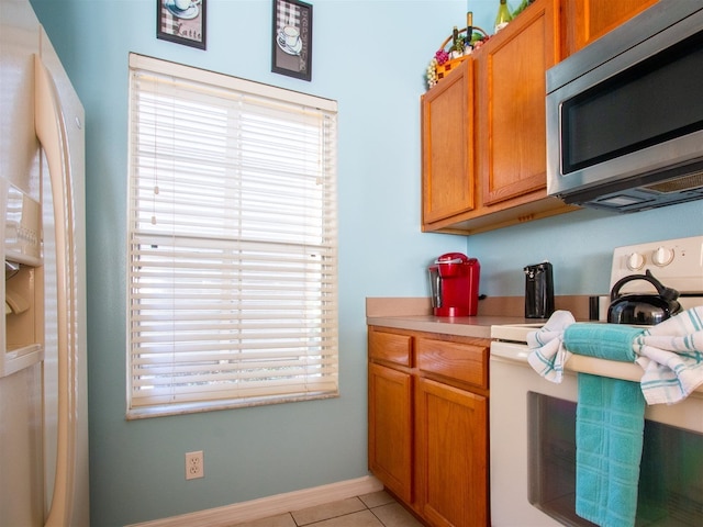 プライベート スクリーンド スプラッシュ プール オーバールッキング トランキル レイク ライト ビサイド ディズニー ワールド バイ フロリダ ドリーム ホームズ