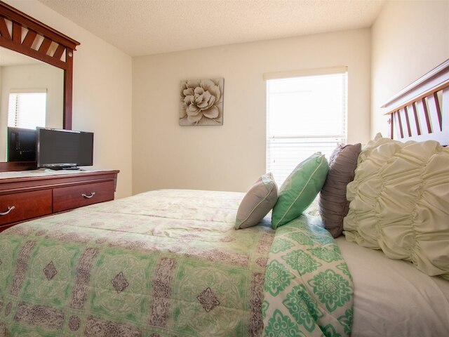 4 ベッド アンド 3 バス イン パーフェクト ロケーション ウィズ プール バイ フロリダ ドリーム ホーム