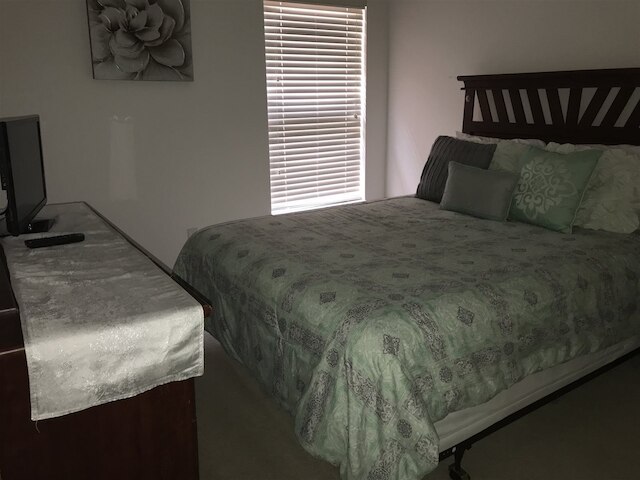 4 ベッド アンド 3 バス イン パーフェクト ロケーション ウィズ プール バイ フロリダ ドリーム ホーム