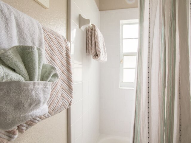 ベッド 4 台、8065