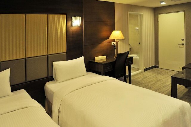 メイプル ホテル セカンド ブランチ (沐月二館 (喬麗大飯店))