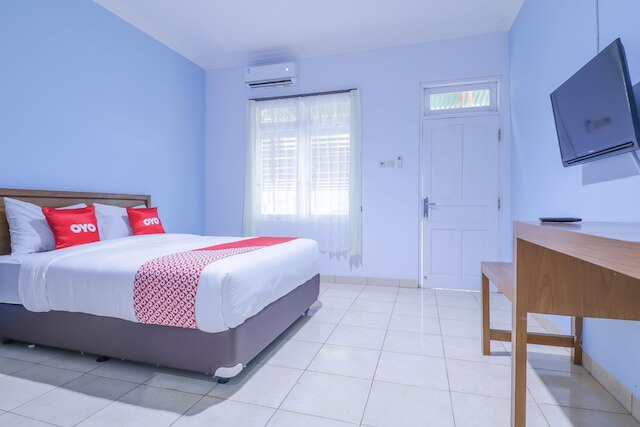 OYO 1755 デバルコンアコモデーション ニア ヌグラハライエアポート